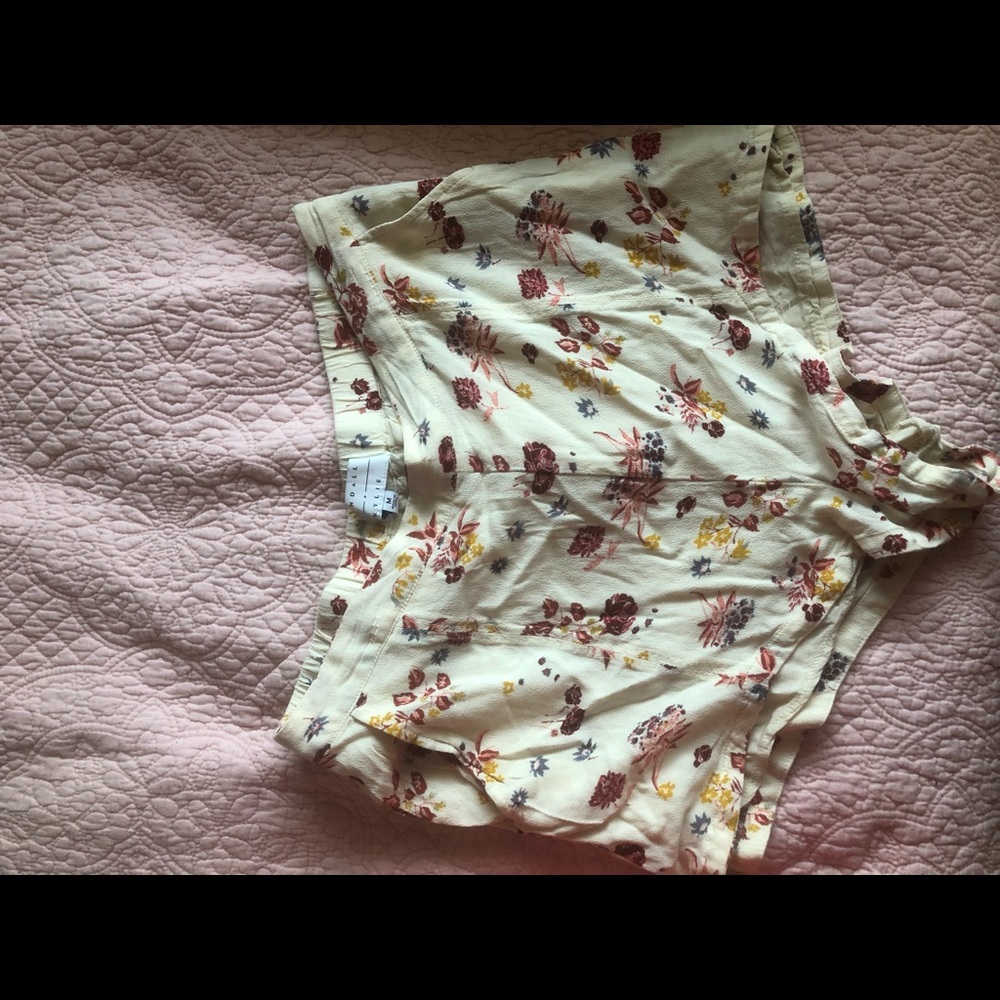 Floral Shorts